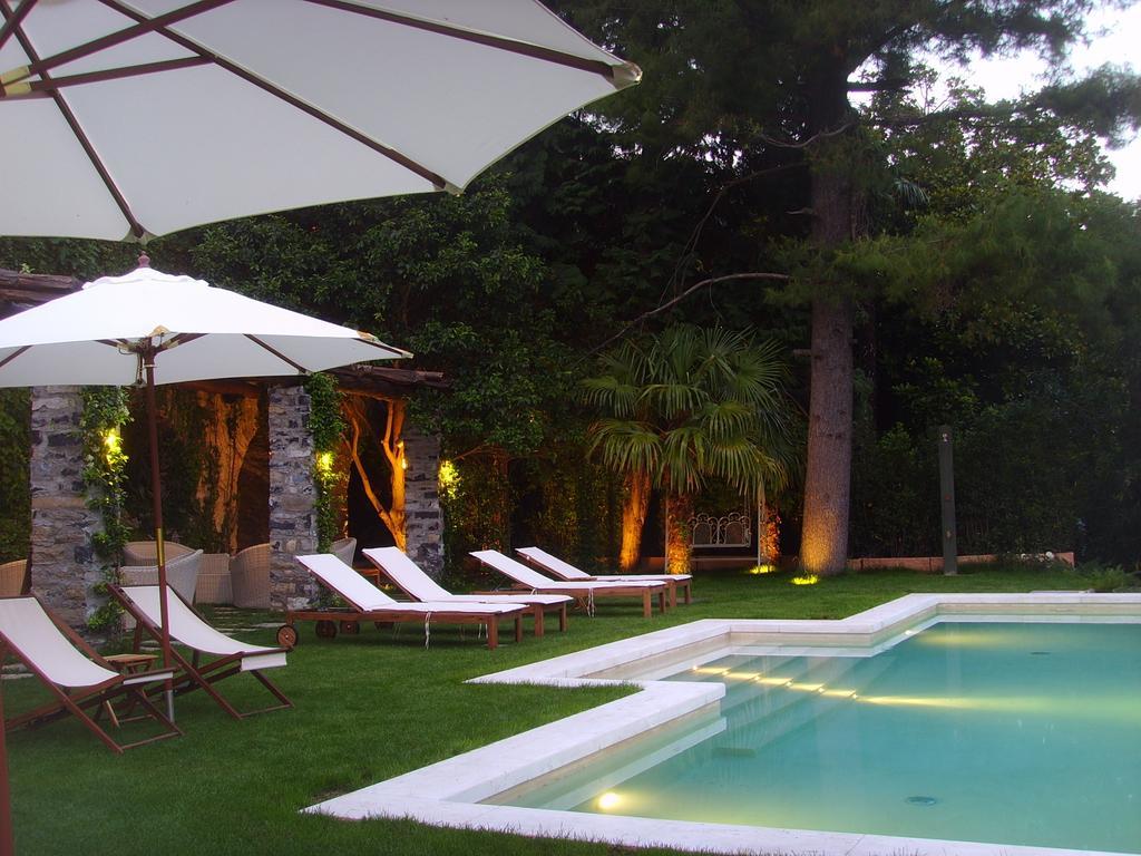 Relais Villa Vittoria Laglio Esterno foto