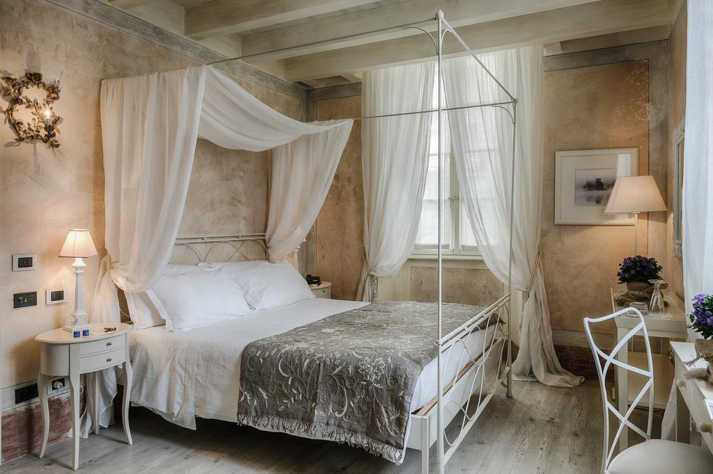 Relais Villa Vittoria Laglio Esterno foto