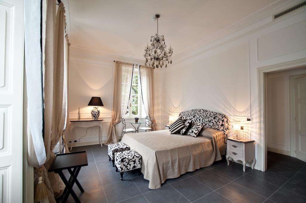 Relais Villa Vittoria Laglio Esterno foto