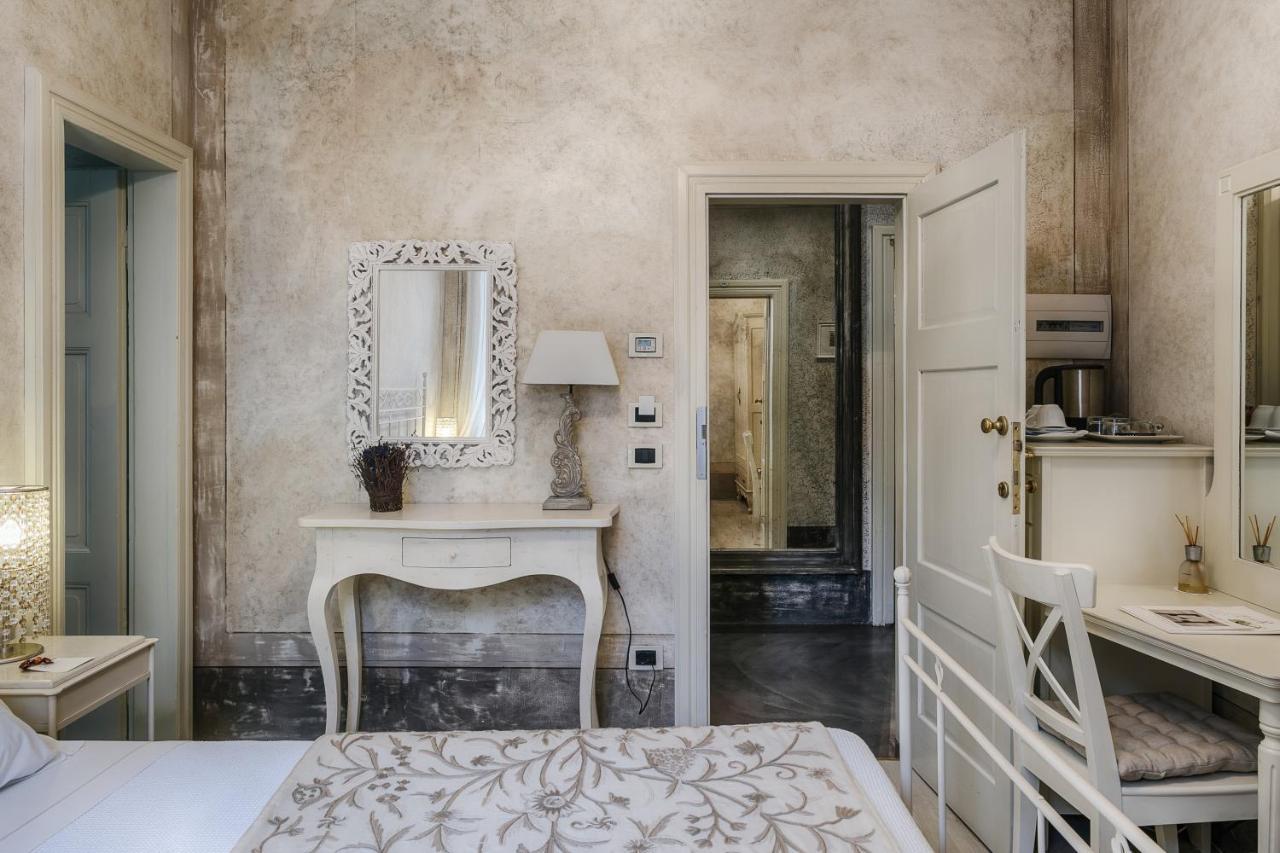 Relais Villa Vittoria Laglio Esterno foto