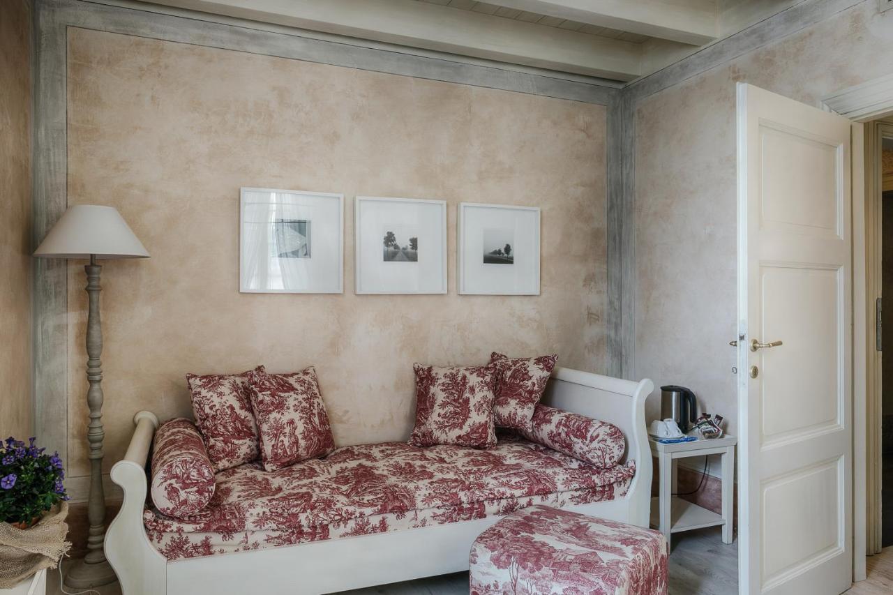 Relais Villa Vittoria Laglio Esterno foto